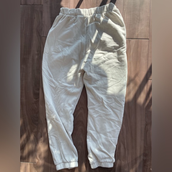 Zara Women’s Jogger Sweatpants - Picture 2 of 6